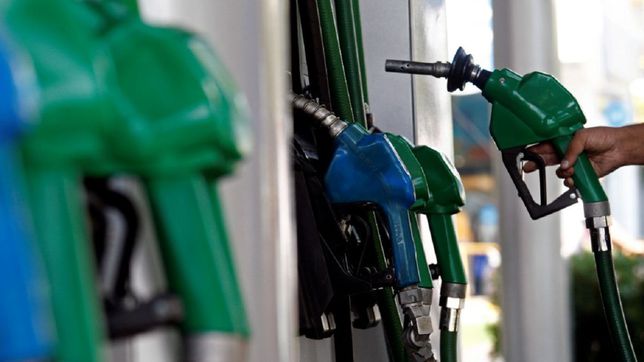 Enap anuncia histórica alza de los combustibles, 12,7 pesos por litro a partir de este jueves